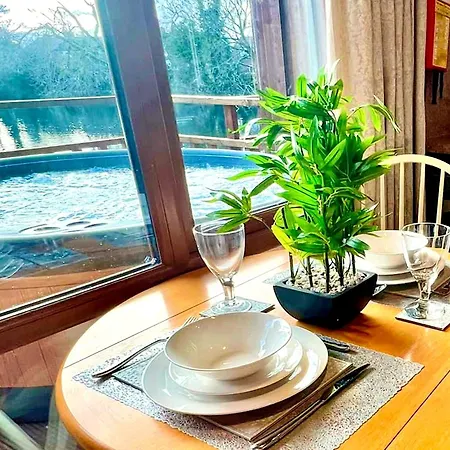 Holly 12 Hot Tub York